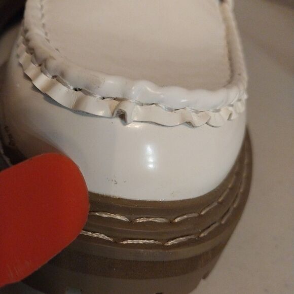 JF Flat Mule Slide Sz 10 Bright White Lug Sole Loafer Silver Buckle Bobbi Comfy - Picture 11 of 12